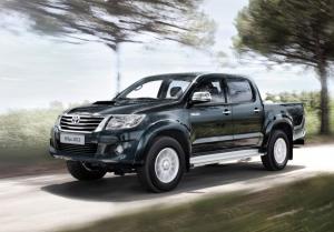 Toyota отзовет в России девять тысяч пикапов Hilux