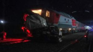 Под Белгородом в ДТП с поездом погибли два человека и двое пострадали