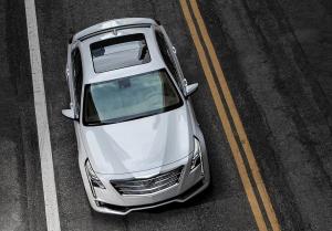 Флагманский седан Cadillac оказался в России дешевле всех конкурентов