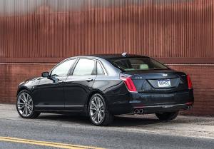 Флагманский седан Cadillac оказался в России дешевле всех конкурентов