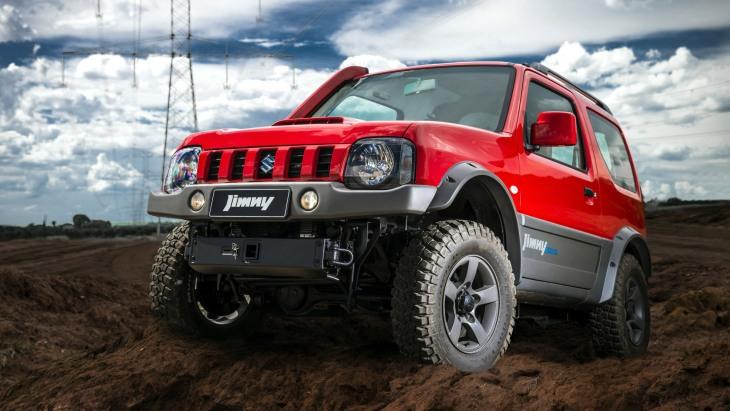 «Живые» фото внедорожника Suzuki Jimny нового поколения
