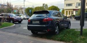 Почти 13 тысяч автолюбителей оштрафованы за неправильную парковку в Алматы 