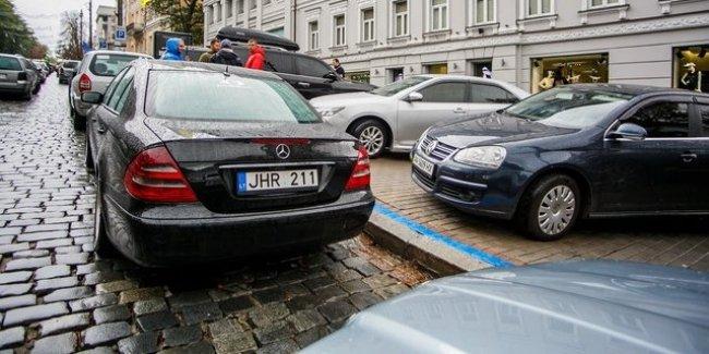 Украина уверенно превращается в автосвалку для Европы