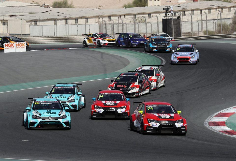 Автоспорт вк. TCR гонки. WTCR гонки в Бахрейне. Туринговые гонки. Гонки мирового тура автомобили.