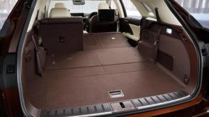 Семиместный кроссовер Lexus RX L уже в продаже