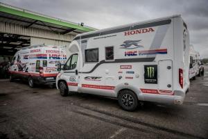 Неизвестные украли гоночный мотоцикл Monster Energy Honda CRF 450 Rally
