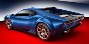 Экс-глава Lotus создал ретро-суперкар со скрытыми фарами