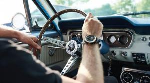 Датчане делают часы из старых Ford Mustang