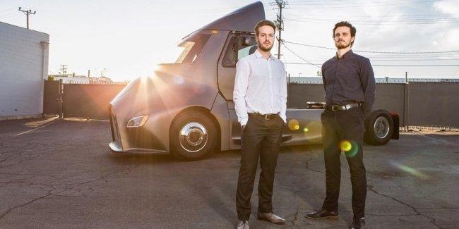 25-летний продавец недвижимости сделал конкурента тягачу Tesla