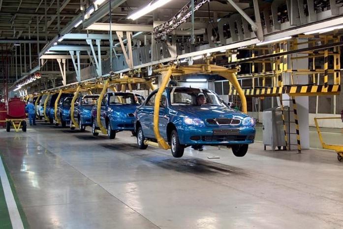Почти миллиард долларов заработали казахстанские автодилеры 
