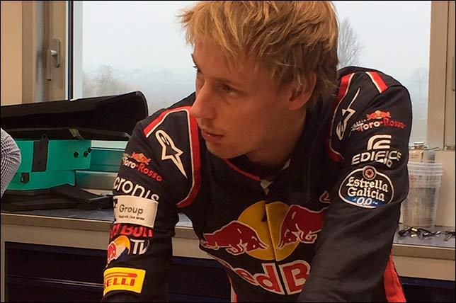 Гонщики Toro Rosso прошли подгонку сиденья