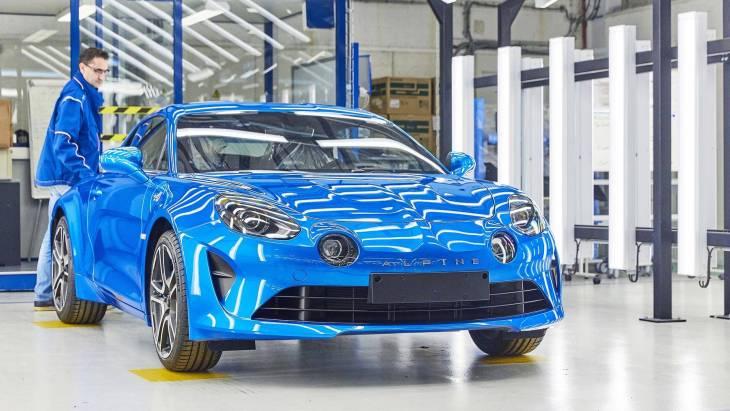 Во Франции началось производство спорткупе Alpine A110