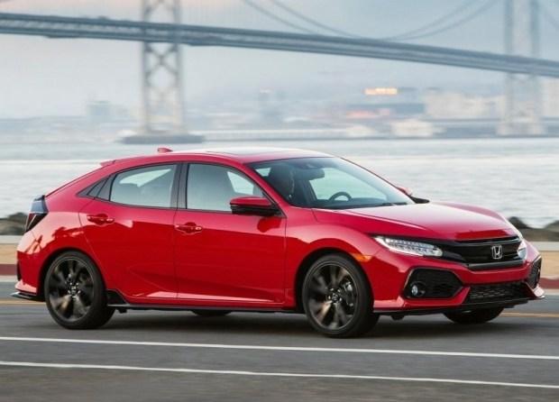 В Украине стартуют продажи хэтчбека Honda Civic 5D Turbo
