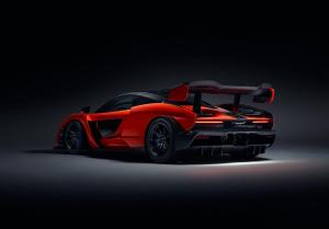 Последний McLaren Senna продали втрое дороже других экземпляров