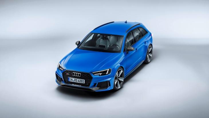Audi готовится к старту «живых» продаж нового RS4 Avant