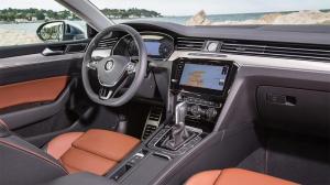 Лифтбек Volkswagen Arteon получит сверхмощную версию