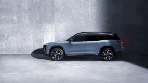 Электрический кроссовер Nio ES8 поступил в продажу