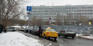 Парковку в Москве на новогодних праздниках сделают бесплатной