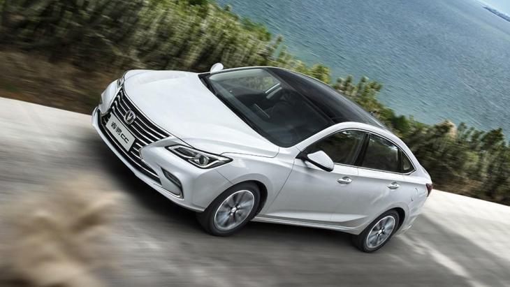 Новый седан Changan Raeton CC поступил в продажу