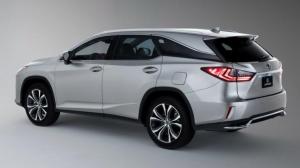 Lexus предложит россиянам семиместный кроссовер RX L