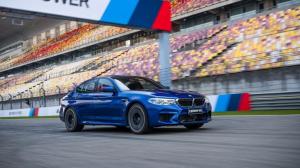 Новый «заряженный» BMW M5 установил первый рекорд