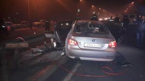 Жуткое ДТП в Алматы: Отбойник пробил салон BMW
