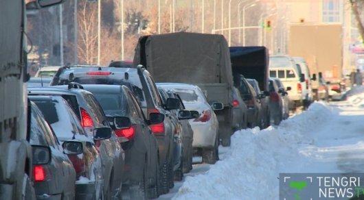 Не парковать авто вдоль дорог просит ДВД Астаны