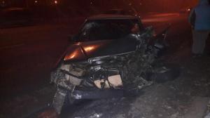 В Алматы пьяный водитель стал виновником сильной аварии 