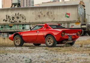 Легендарную Lancia Stratos с маленьким пробегом продали за полмиллиона долларов