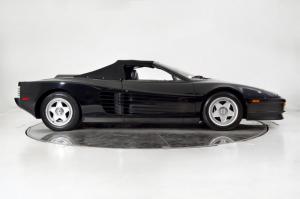 Уникальную Ferrari Майкла Джексона продают по баснословной цене