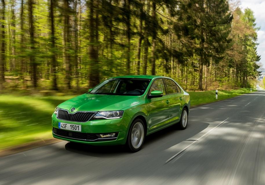 В России отзовут 26 тысяч Skoda Rapid и седанов VW Polo