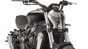 Benelli 402S - копия Ducati XDiavel