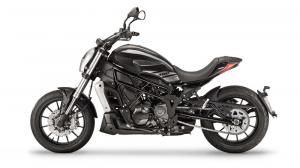 Benelli 402S - копия Ducati XDiavel