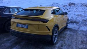 Супер-внедорожник Lamborghini Urus замечен в австрийских Альпах