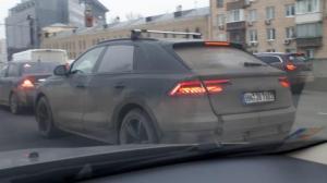 Кроссовер Audi Q8 вновь замечен в Москве