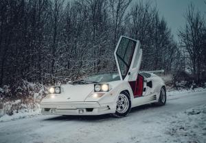 На аукцион выставят Lamborghini Countach, доработанный Горацио Пагани