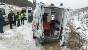 В ДТП в Свердловской области погибли трое и пострадали четыре человека
