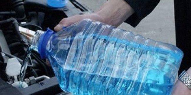 В Украине запретили известный омыватель стекла