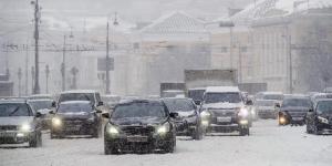 Водителей попросили пересесть на общественный транспорт
