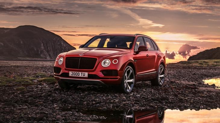 Bentley Bentayga получил 550-сильный бензиновый мотор V8