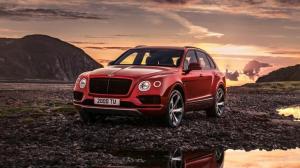 Bentley Bentayga получил 550-сильный бензиновый мотор V8