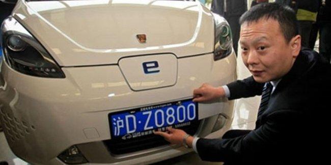 В Китае вводятся специальные номерные знаки для электромобилей