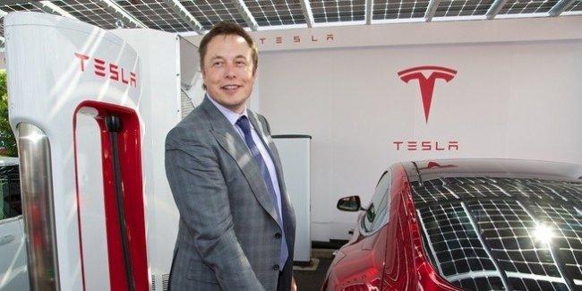 Маск может превратить зарядные станции Tesla Supercharger в развлекательные хабы