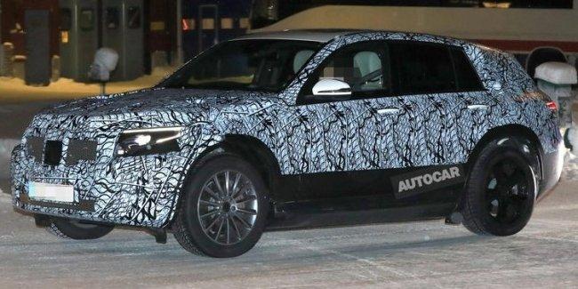Mercedes начал испытания электрического кроссовера