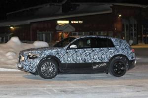Mercedes начал испытания электрического кроссовера