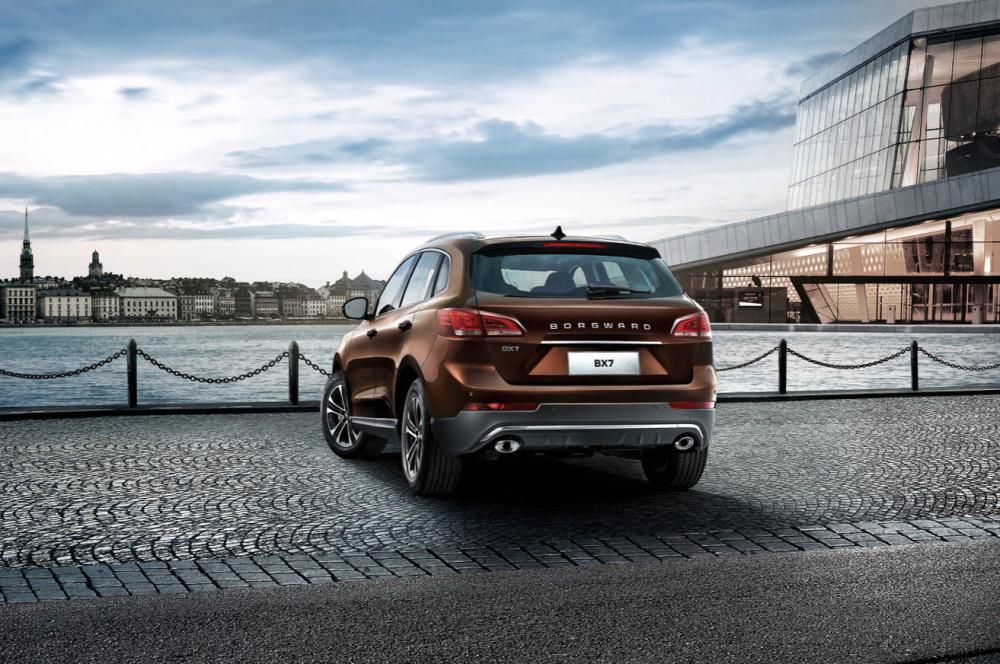 Китайско-немецкий кроссовер Borgward BX7 получил российский сертификат