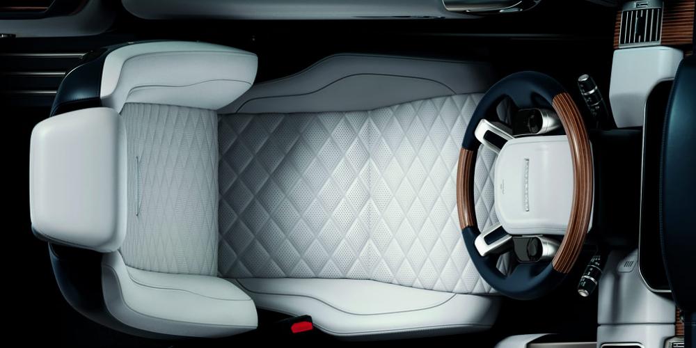 Land Rover рассказал о новом трехдверном кроссовере