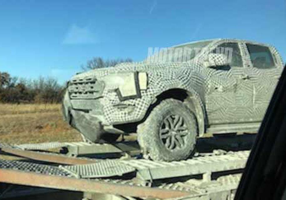 Экстремальный Ford Ranger сфотографировали на эвакуаторе