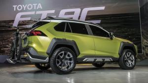 В США сфотографировали прототип нового Toyota RAV4