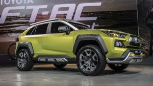 В США сфотографировали прототип нового Toyota RAV4